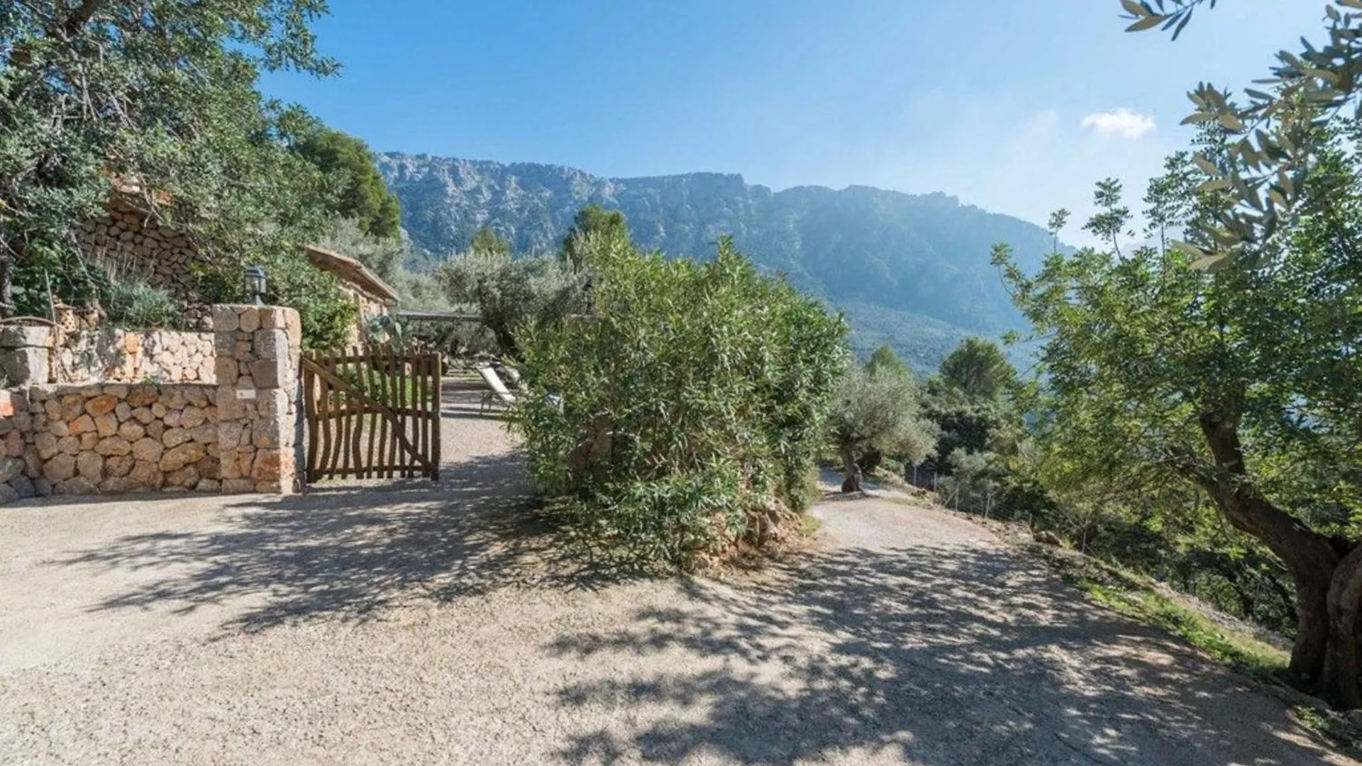 Casita De Montana Cerca Del Mar Guest House Fornalutx 0*,  Spain